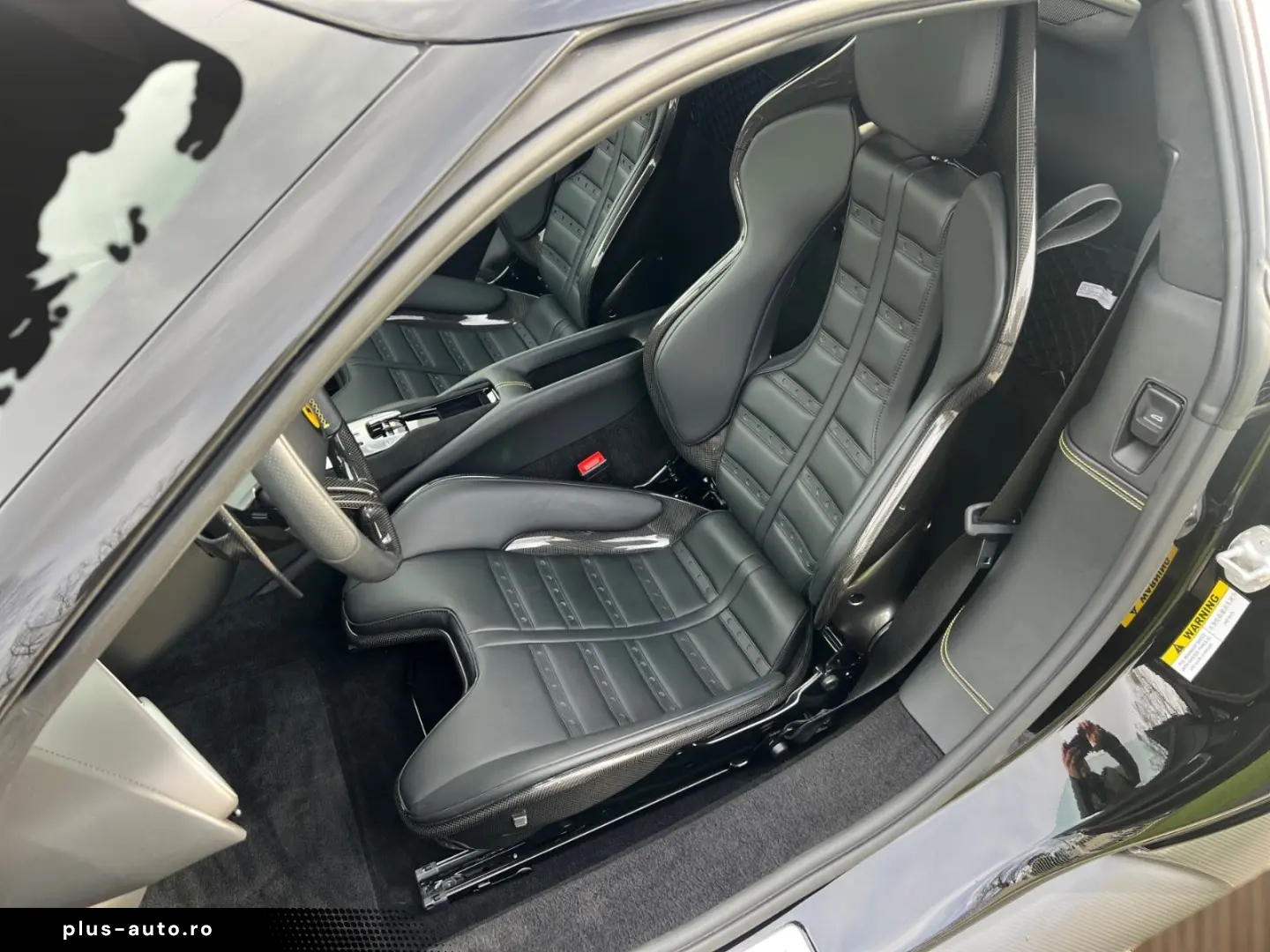 FERRARI 296 GTB by NOVITEC!! Lifting Camera Racing Seat