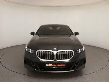 BMW 520d xDrive M Sport HUD ACC 360  webasto