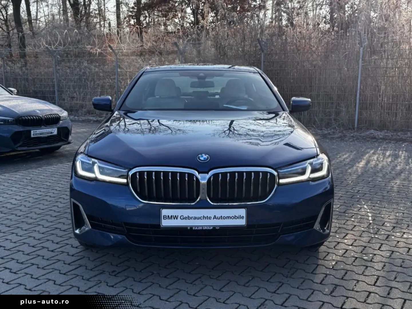 BMW 530e Limousine Individual HUD ventilatie