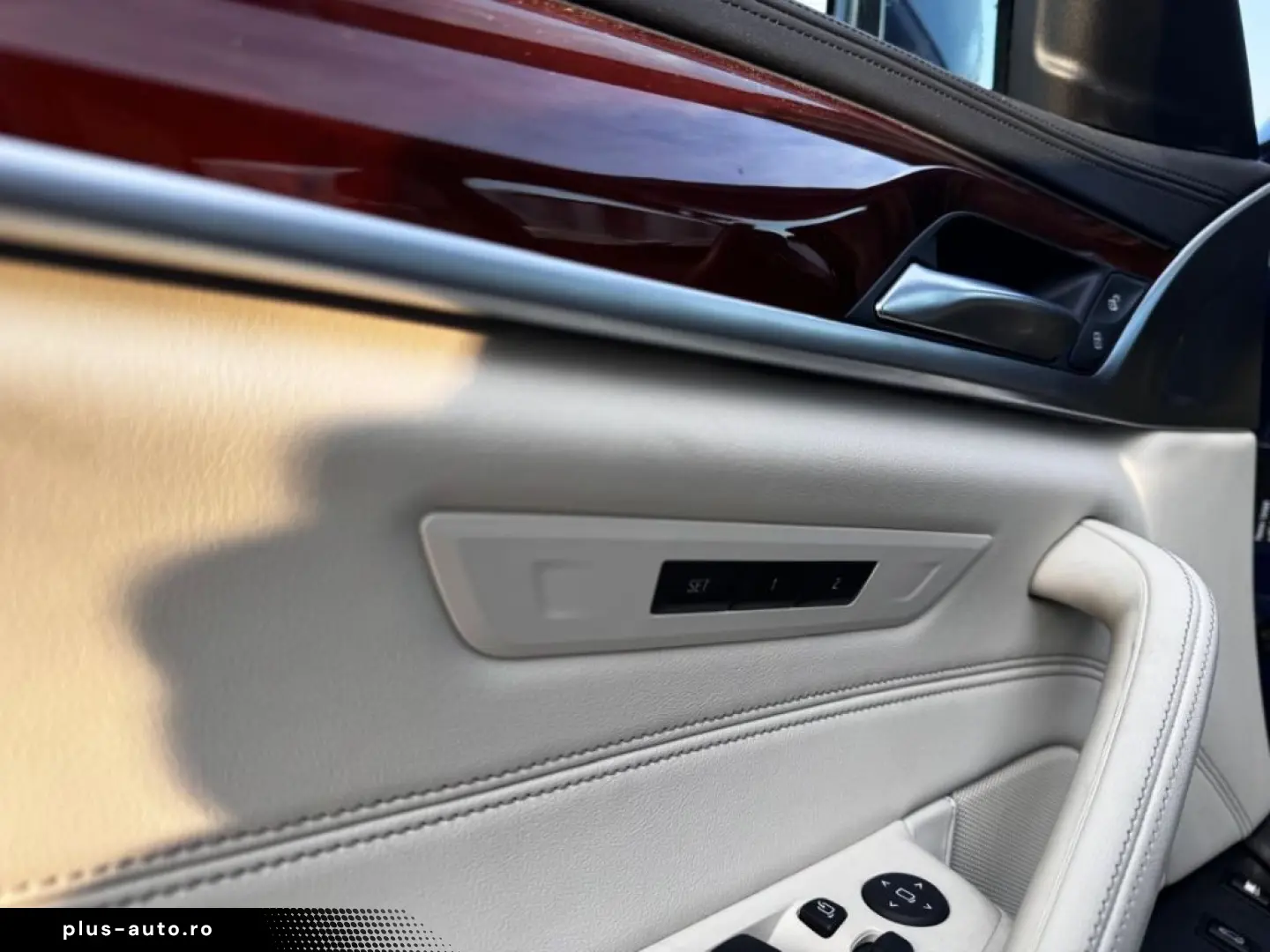 BMW 530e Limousine Individual HUD ventilatie