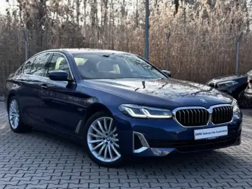 BMW 530e Limousine Individual HUD ventilatie