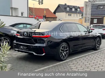 BMW 740 d xDrive M Sport G70 SKY LOUN HUP Voll...