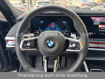 BMW 740 d xDrive M Sport G70 SKY LOUN HUP Voll...