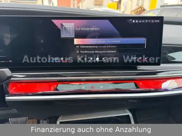 BMW 740 d xDrive M Sport G70 SKY LOUN HUP Voll...