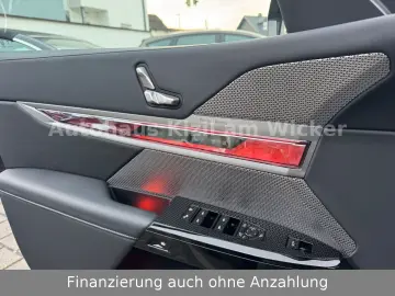 BMW 740 d xDrive M Sport G70 SKY LOUN HUP Voll...