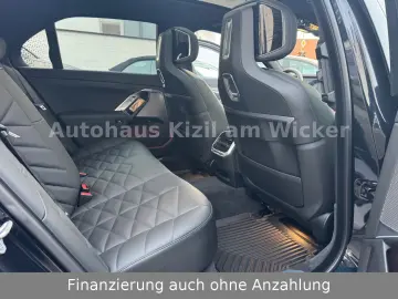 BMW 740 d xDrive M Sport G70 SKY LOUN HUP Voll...