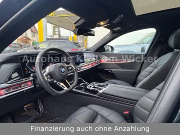 BMW 740 d xDrive M Sport G70 SKY LOUN HUP Voll...