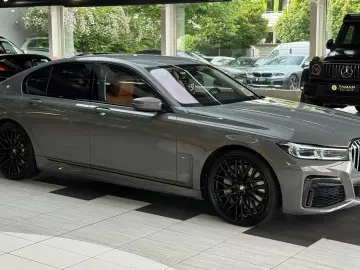BMW 750 i xDri M-Sport Laser Head-Up StHzg H&K 3xTV