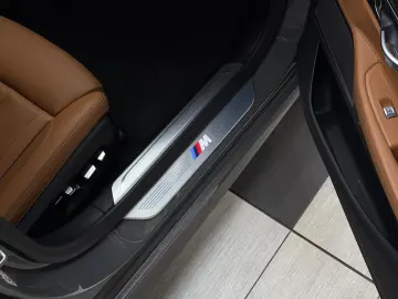 BMW 750 i xDri M-Sport Laser Head-Up StHzg H&K 3xTV