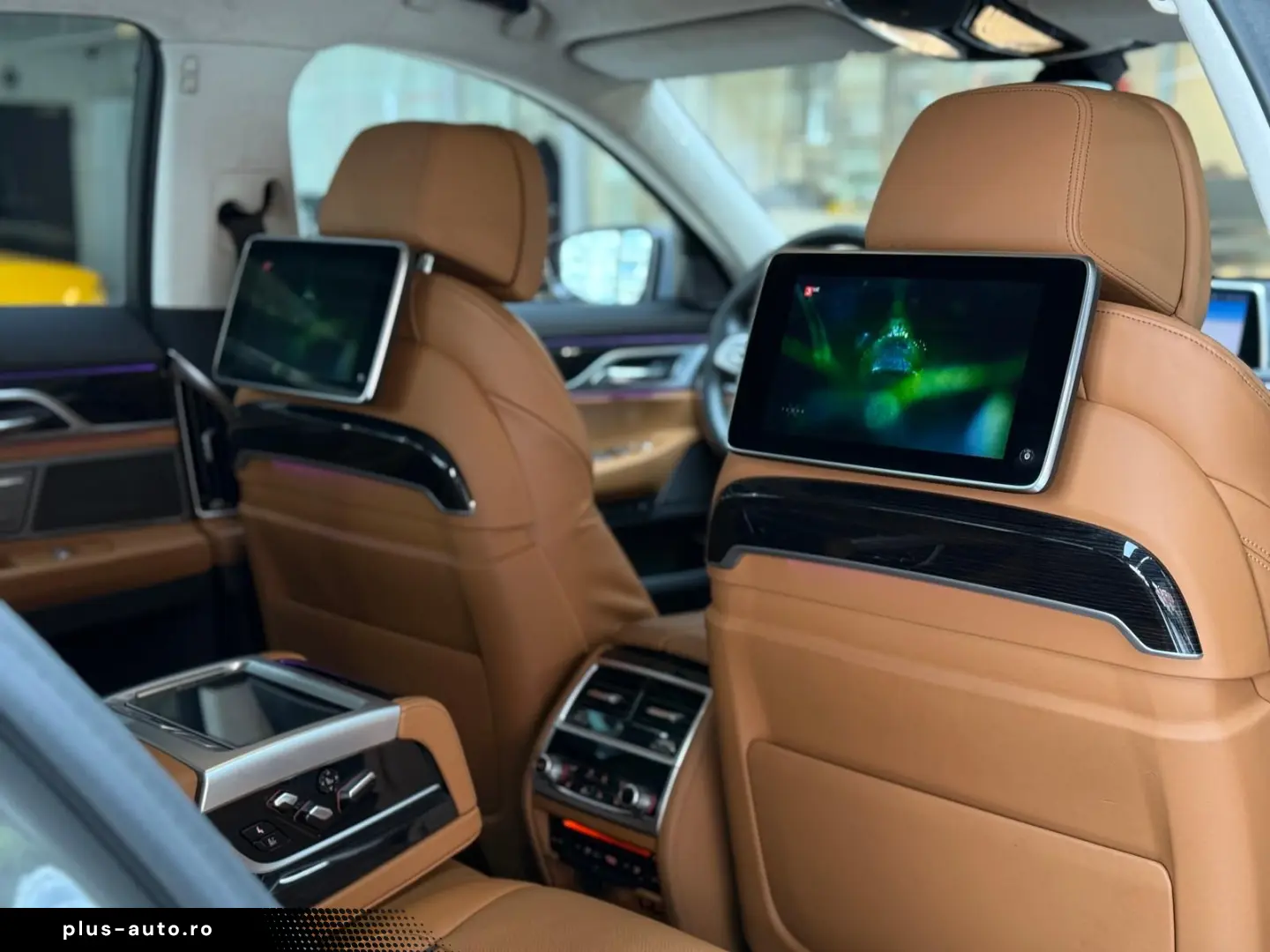 BMW 750 i xDri M-Sport Laser Head-Up StHzg H&K 3xTV