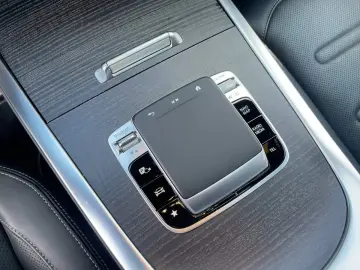 MERCEDES-BENZ G 450d AMG Line Burmester Ventil 360 Sunroof