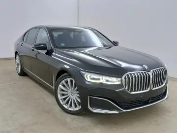 BMW 730 d nur 66.600km Top Ausstattung!