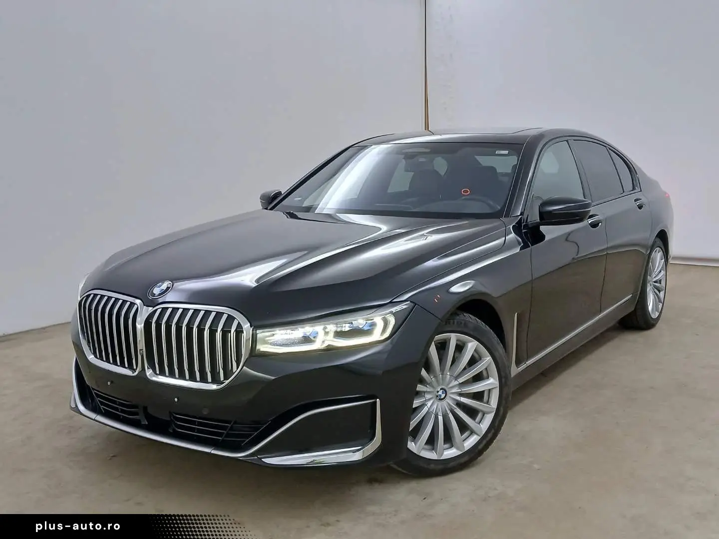 BMW 730 d nur 66.600km Top Ausstattung!