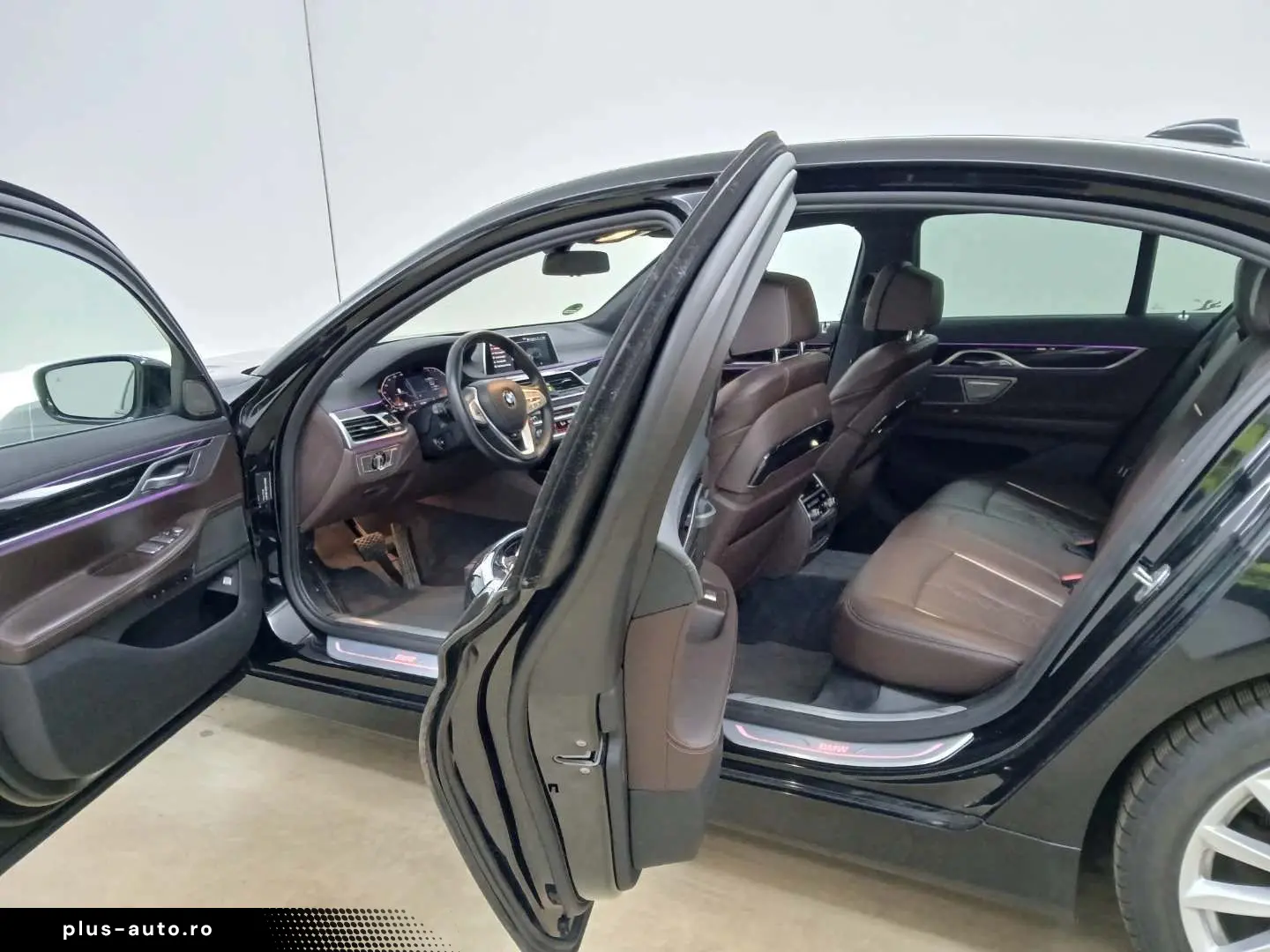 BMW 730 d nur 66.600km Top Ausstattung!