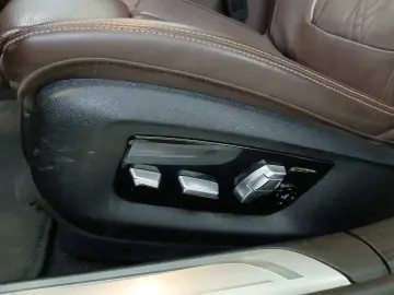 BMW 730 d nur 66.600km Top Ausstattung!