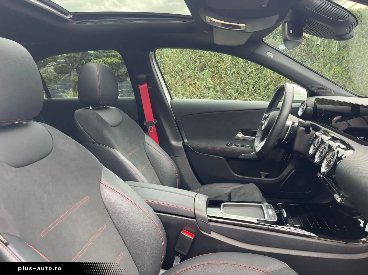 MERCEDES-BENZ A 35 AMG Limousine KEYLESS PANO AHK KA&hellip;