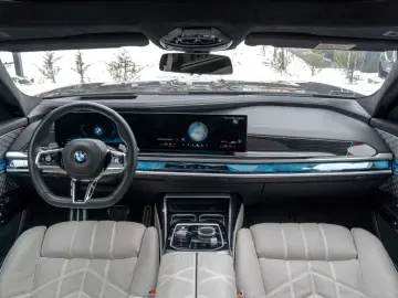 BMW 740d M SPORT.INDIVIDUAL.MASSAGE.SOFTCL.SKY.B&W.