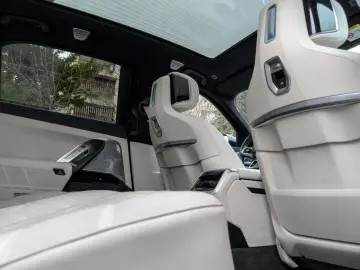 BMW 740d M SPORT.INDIVIDUAL.MASSAGE.SOFTCL.SKY.B&W.