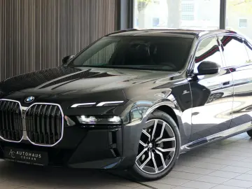 BMW 740 d xDrive M Sport ICONIC B&W HA-Lenkung PANO.