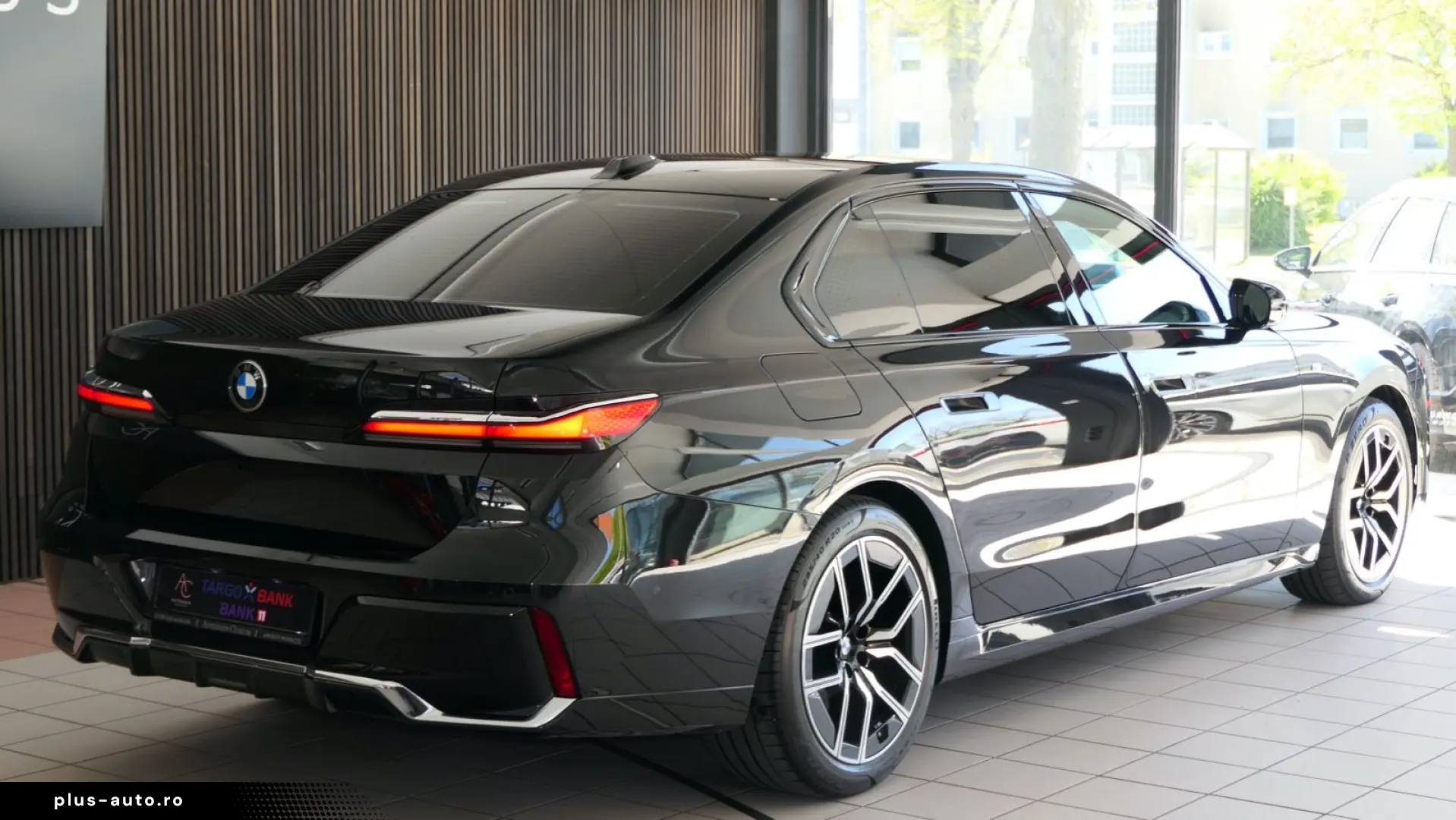 BMW 740 d xDrive M Sport ICONIC B&W HA-Lenkung PANO.