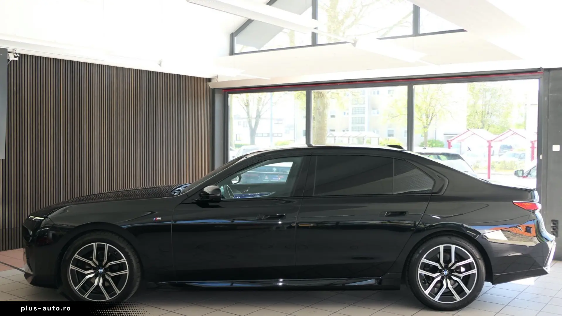 BMW 740 d xDrive M Sport ICONIC B&W HA-Lenkung PANO.