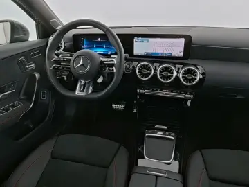 MERCEDES-BENZ A 35 AMG 4M Limousine Pano HUD 360  Burmester