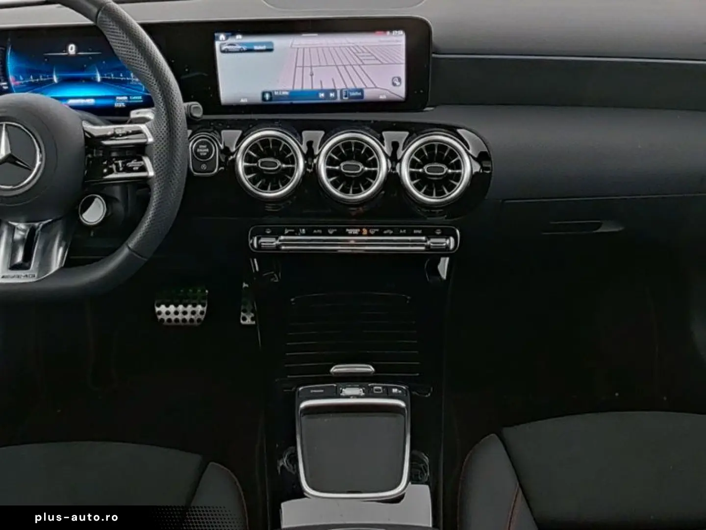 MERCEDES-BENZ A 35 AMG 4M Limousine Pano HUD 360  Burmester