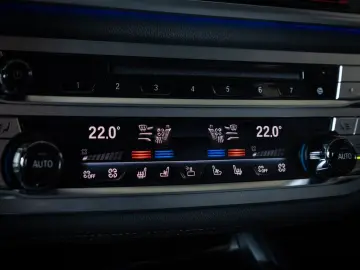 BMW 745Le xDrive LASER PANO 360  ACC