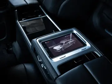 BMW 745Le xDrive LASER PANO 360  ACC