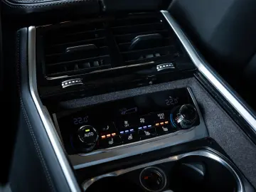 BMW 745Le xDrive LASER PANO 360  ACC