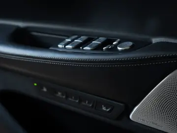 BMW 745Le xDrive LASER PANO 360  ACC