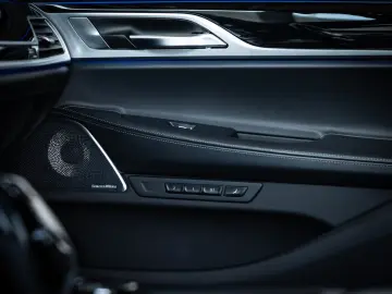 BMW 745Le xDrive LASER PANO 360  ACC