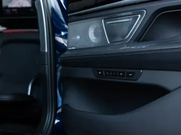 BMW 745Le xDrive LASER PANO 360  ACC