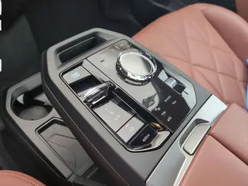 BMW iX xDrive60 M Sport Driv.Assist.Prof Harman K