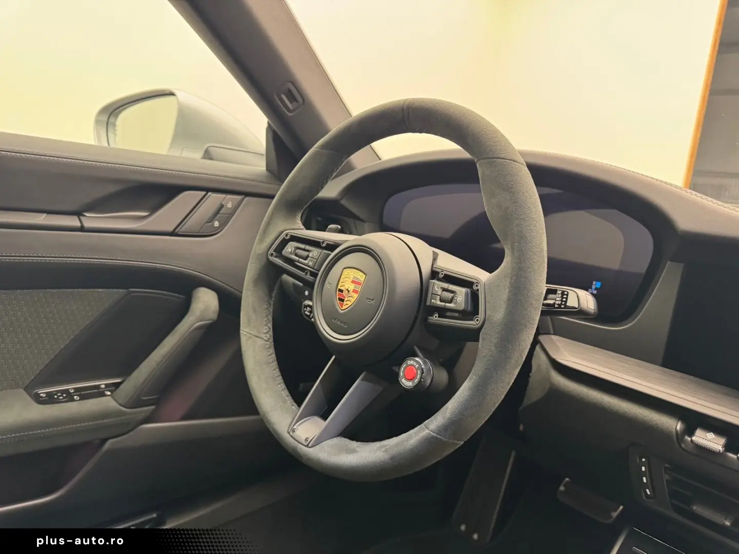 PORSCHE 911 Targa 4 GTS