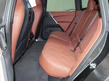 BMW iX xDrive45  Luftfederung  M Sportpaket Pro  Bow