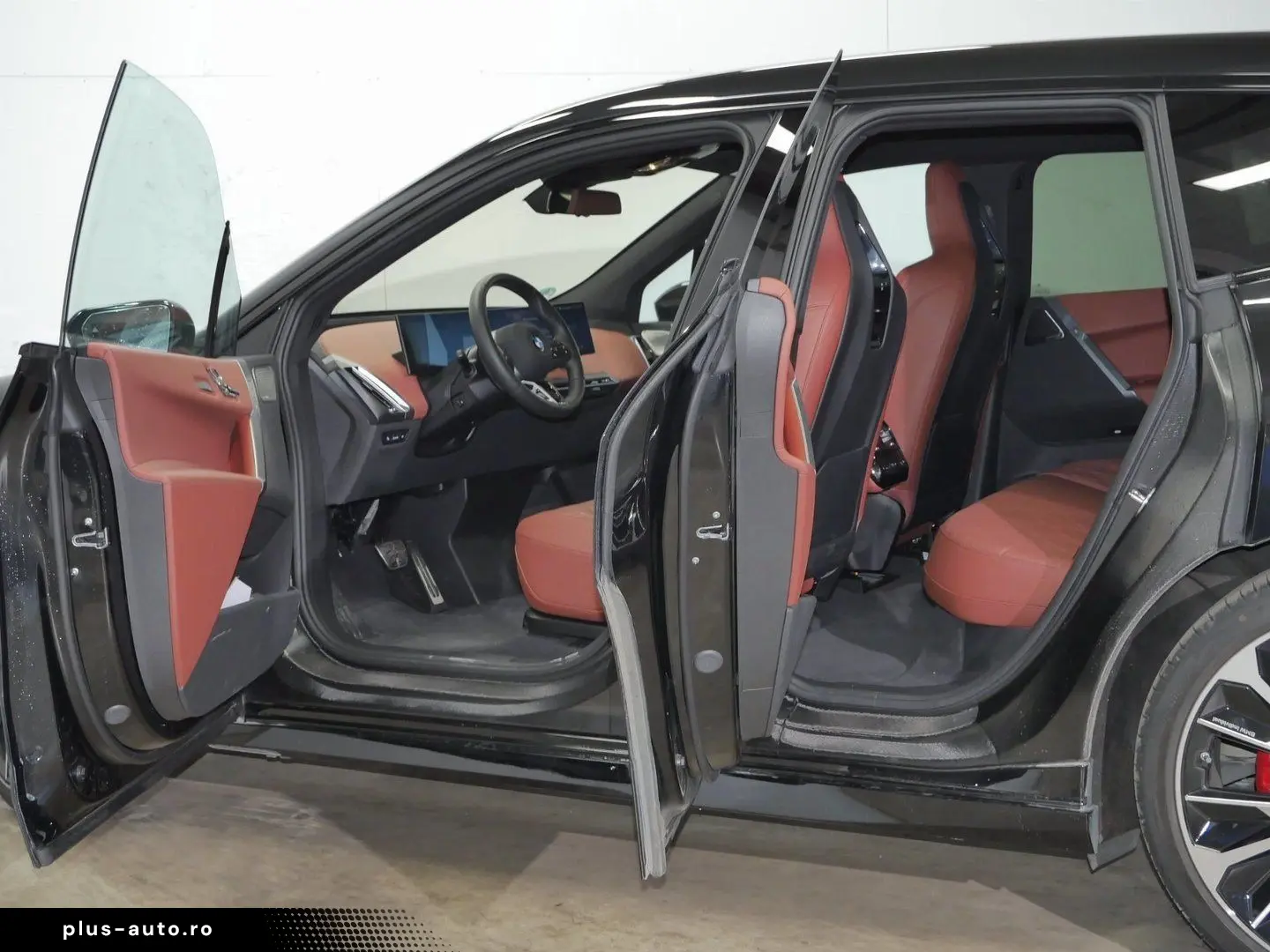BMW iX xDrive45  Luftfederung  M Sportpaket Pro  Bow