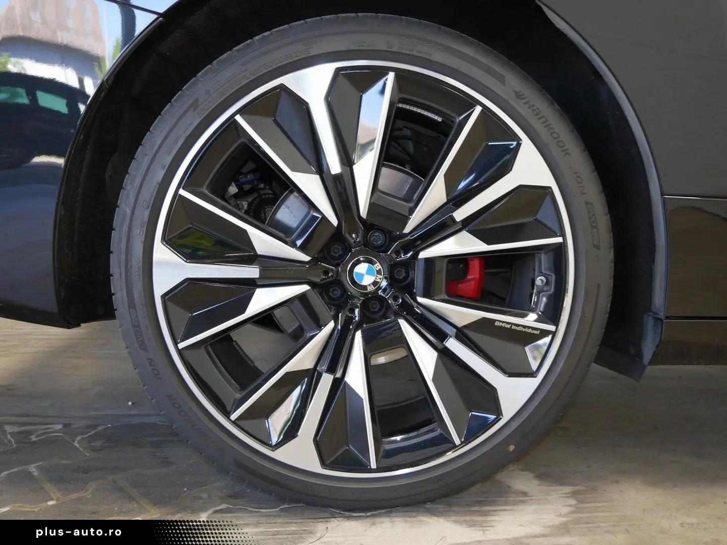 BMW iX xDrive45  Luftfederung  M Sportpaket Pro  Bow