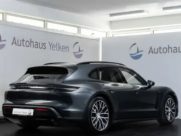 PORSCHE Taycan 4 Cross Turismo  ACC PANO BOSE 360
