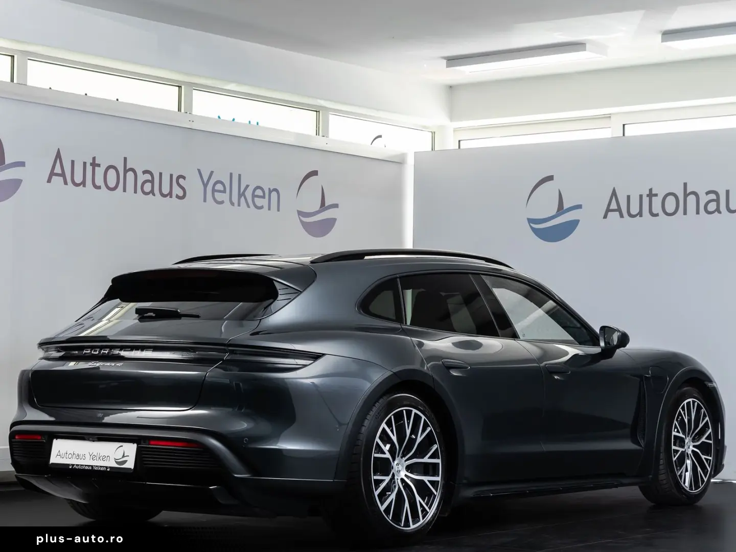 PORSCHE Taycan 4 Cross Turismo  ACC PANO BOSE 360