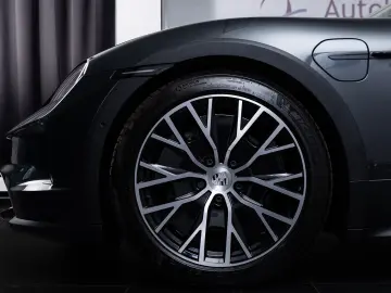 PORSCHE Taycan 4 Cross Turismo  ACC PANO BOSE 360