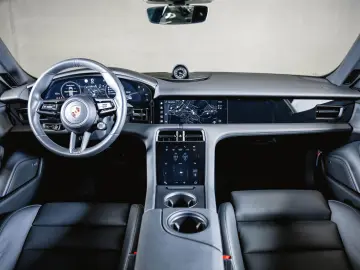 PORSCHE Taycan 4S Sport Turismo Panoramadach