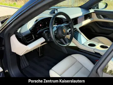 PORSCHE Taycan Turbo Clubleder Nachtsicht InnoDrive