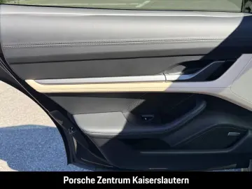 PORSCHE Taycan Turbo Clubleder Nachtsicht InnoDrive