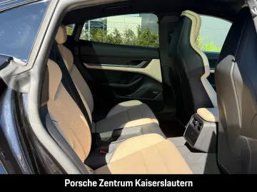 PORSCHE Taycan Turbo Clubleder Nachtsicht InnoDrive