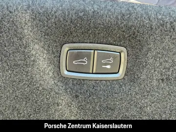 PORSCHE Taycan Turbo Clubleder Nachtsicht InnoDrive