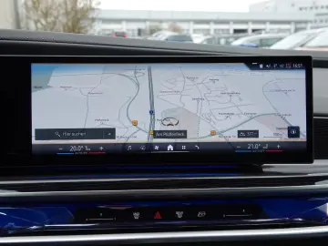 BMW 740d xDrive  M SPORT PRO  ICONIC G  BOWERS & WIL