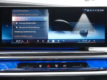 BMW 740d xDrive  M SPORT PRO  ICONIC G  BOWERS & WIL
