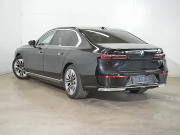 BMW 750e xDrive UPE 167T€