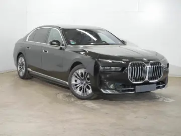 BMW 750e xDrive UPE 167T€